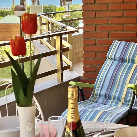 Apartment Apartbeach Marina Playa Climatizado Y Vistas Playa Cambrils