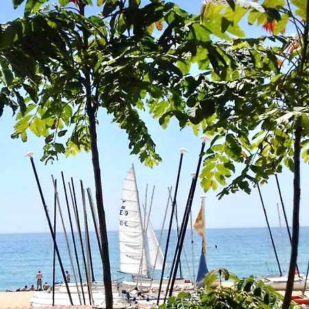 Vistas Playa Y Climatizado * Cambrils